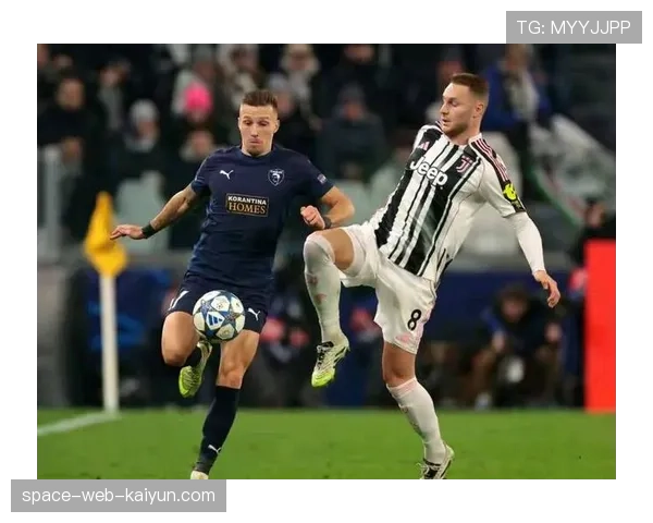 尤文图斯1-0小胜蒙扎,凭借对手乌龙球全取三分 尤文图斯1-0小胜蒙扎,凭借对手乌龙球全取三分